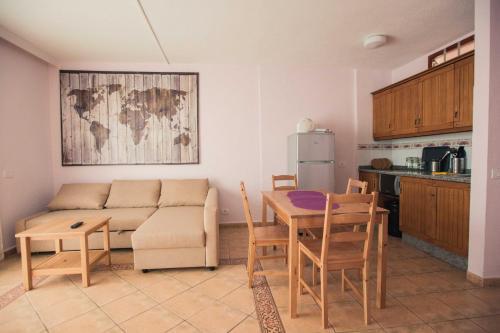 Two Bedrooms Apartment In Las Americas La/73