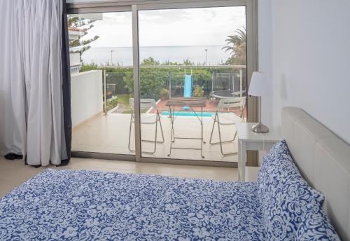 Villa Lightbooking- Queen Home