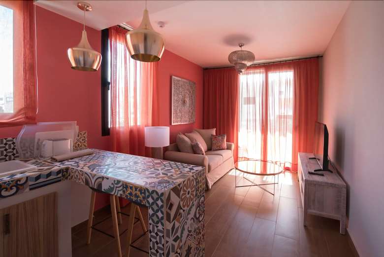 Alhambra Boutique Apartments By Tam Resorts
