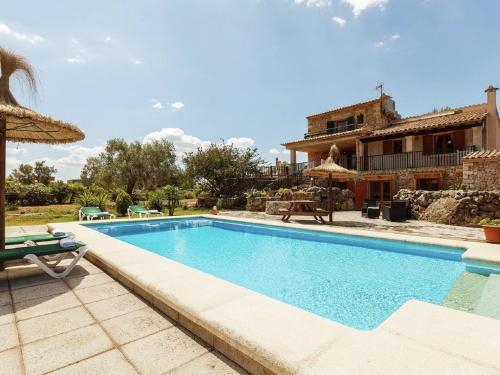 Holiday Home Almadrava