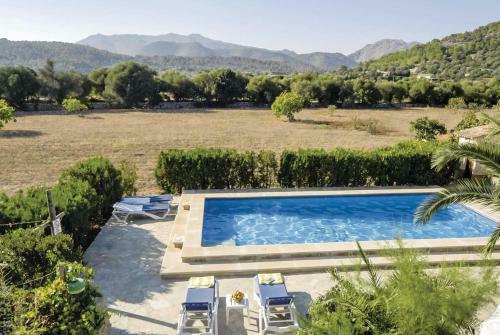 Pollenca Villa Sleeps 8 Air Con Wifi