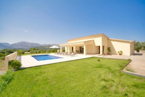 Pollenca Villa Sleeps 6 Pool Air Con Wifi T251852