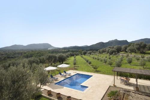 Pollenca Villa Sleeps 9 Pool Air Con Wifi