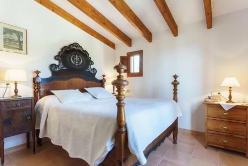 Pollenca Villa Sleeps 9 Pool Air Con Wifi