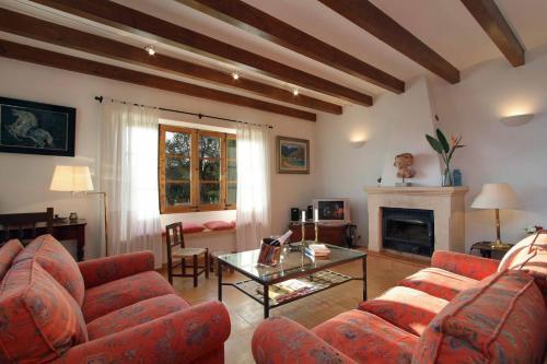 Pollenca Villa Sleeps 9 Pool Air Con Wifi