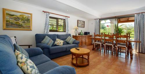 Pollenca Villa Sleeps 4