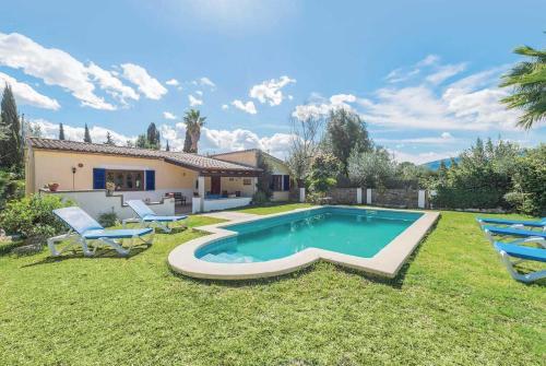 Villa Cuxach De N'alba