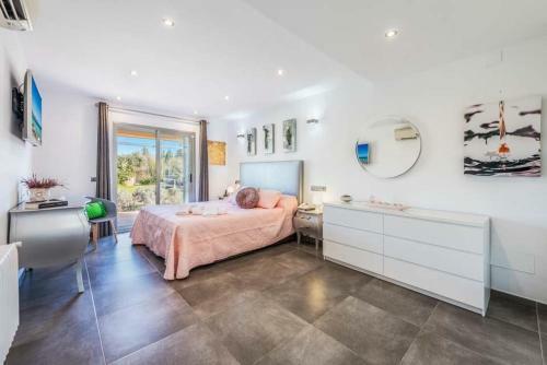 Sant Vicent De Sa Cala Villa Sleeps 8 Pool Air Con