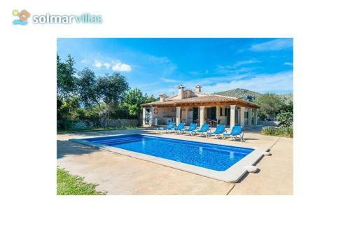 Cala San Vicente Villa Sleeps 6 Pool Air Con Wifi