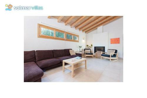 Cala San Vicente Villa Sleeps 6 Pool Air Con Wifi