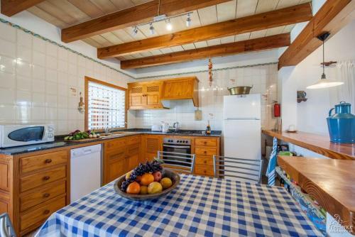 Es Barcares Villa Sleeps 6