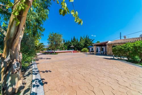 Es Barcares Villa Sleeps 6 Pool Air Con Wifi