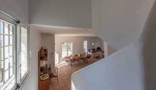 Port De Sant Miquel Villa Sleeps 10 Pool Air Con