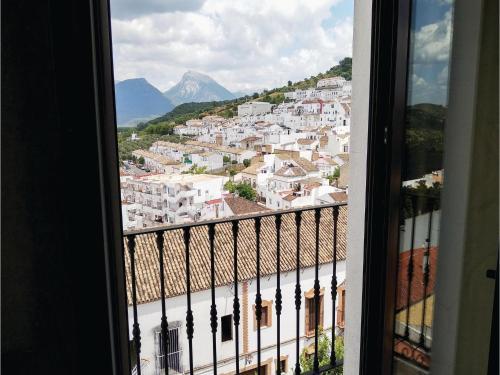 Two-bedroom Apartment In Prado Del Rey