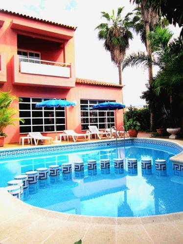 Hotel Don C�ndido