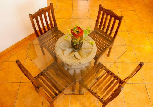 Hotel Encanto Inn & Suites