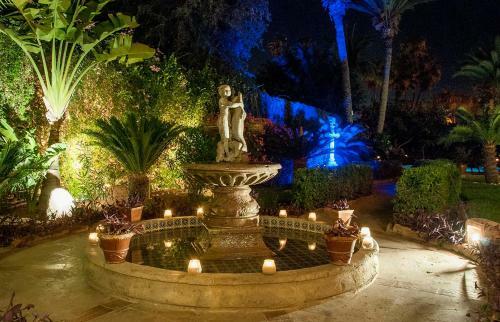 Hotel Encanto Inn & Suites