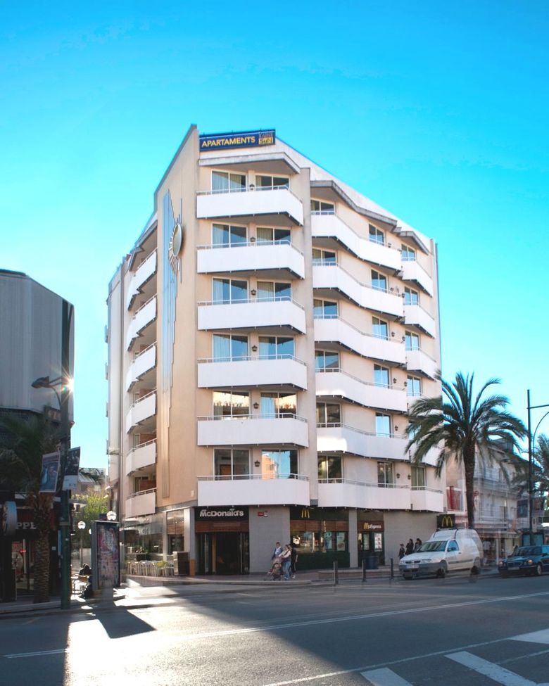 Hotel Apartamentos Xaine Sun