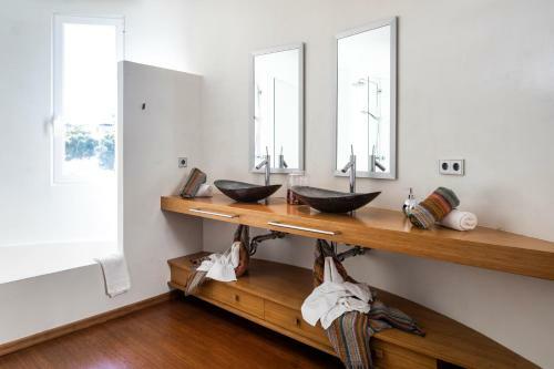 Villa Infinity -amazing Luxury Villa 3 Pools & Jacuzzi