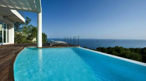 Villa Infinity -amazing Luxury Villa 3 Pools & Jacuzzi