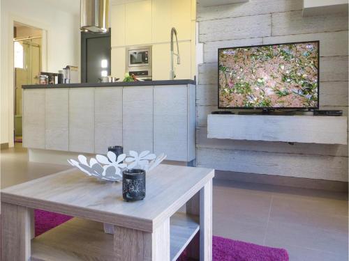 Two-bedroom Holiday Home In Rojales