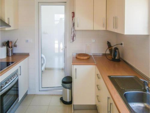 Three-bedroom Holiday Home In Roldan