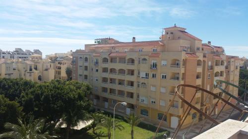 Apartamento �tico En Roquetas De Mar