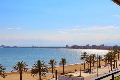 Apartamento Primera Linea De Mar Centro Roses