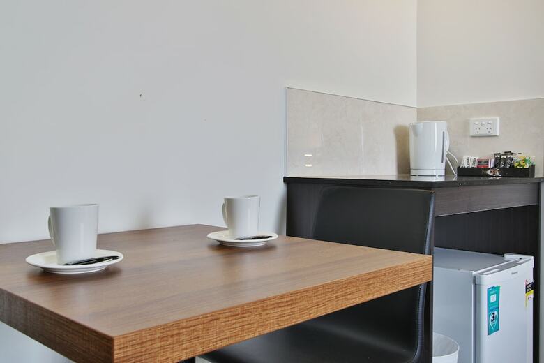 Hotel Comfort Inn Dandenong