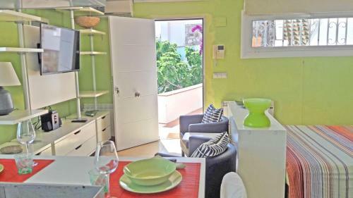 Apartamento Fantastico Studio, Vista Mare, 5mn Dalla Spiaggia