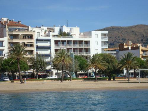 Apartamento 4528518-llevant 3�1