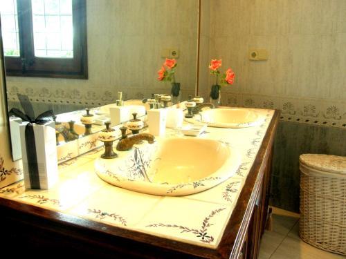 Villa Mas Sibils, Espectacular Masia Con Piscina Privada Y Wifi Gratis