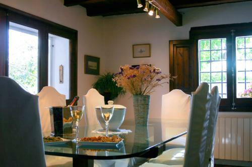 Villa Mas Sibils, Espectacular Masia Con Piscina Privada Y Wifi Gratis