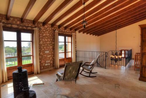 Agroturismo S'horta Villa Sleeps 8