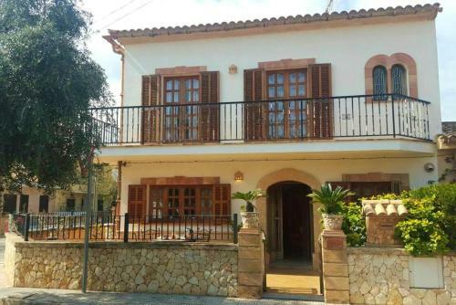 Holiday Home Carrer Del Lluc