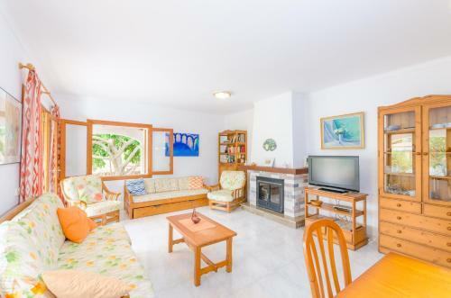 Casa Aina
