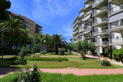 Apartamento Rentalmar Aries Plus