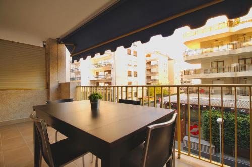City Apartment - Mediterranean Way