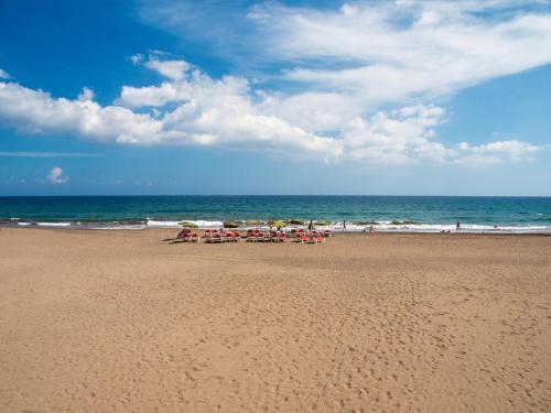 Beachfront Apartment Las Burras Mra 02