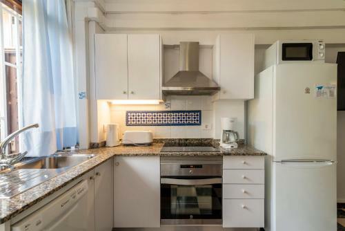 Apartamento Lightbooking- San Agustin Is A Must