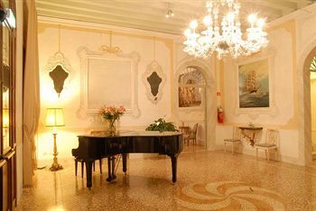Hotel Villa Contarini Nenzi