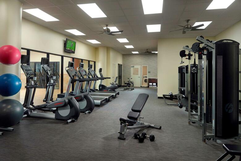 Hotel Courtyard By Marriott Cumberland Center