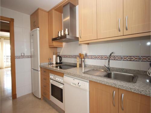 Two-bedroom Apartment In San Luis De Sabinillas