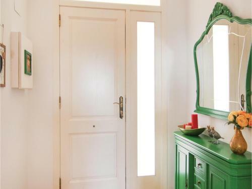 Three-bedroom Holiday Home In Santa Cristina D'aro