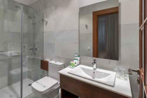 Hotel Emblem�tico Holiday Time