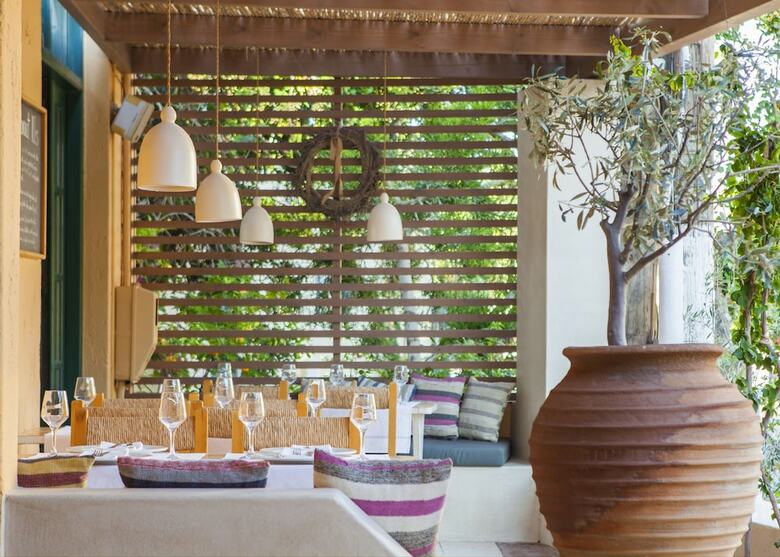 Apartamentos Villa Iokasti