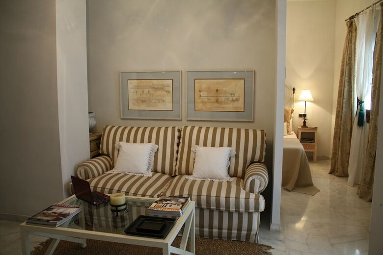 Apartamentos Singular Corral De San Jos�