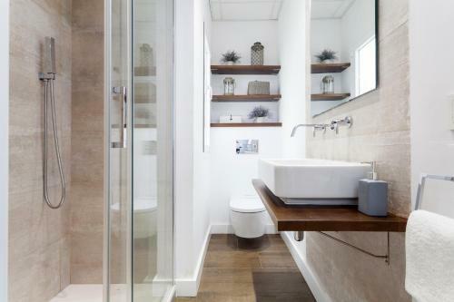 Stunning Boutique Apartment - Space Maison