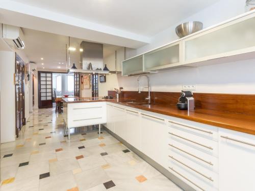 Apartamento Postigo Del Oro II