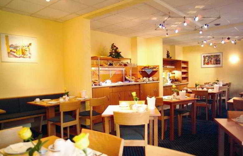 Acora Hotel Und Wohnen